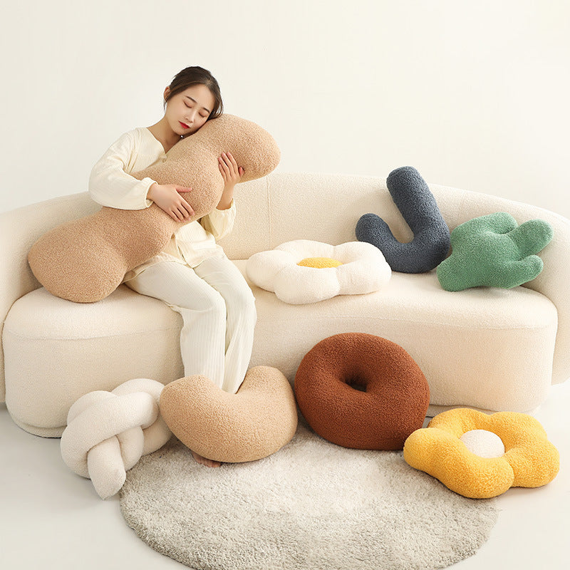 Instagram-style creative throw pillow, living room sofa cushion, women's bed wave-shaped pillow, dropshipping available, wholesale.